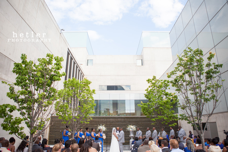 Grand Rapids Art Museum Wedding Photography 0020 Grand Rapids Art Museum Wedding Photography 0020