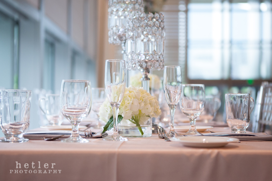 Grand Rapids Art Museum Wedding Photography 0031 Grand Rapids Art Museum Wedding Photography 0031